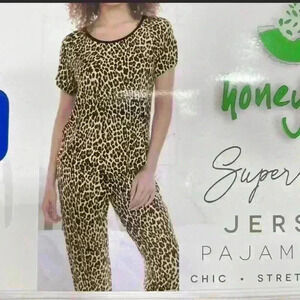 Honeydew Intimates Super Soft PJ set Leopard print Size Large